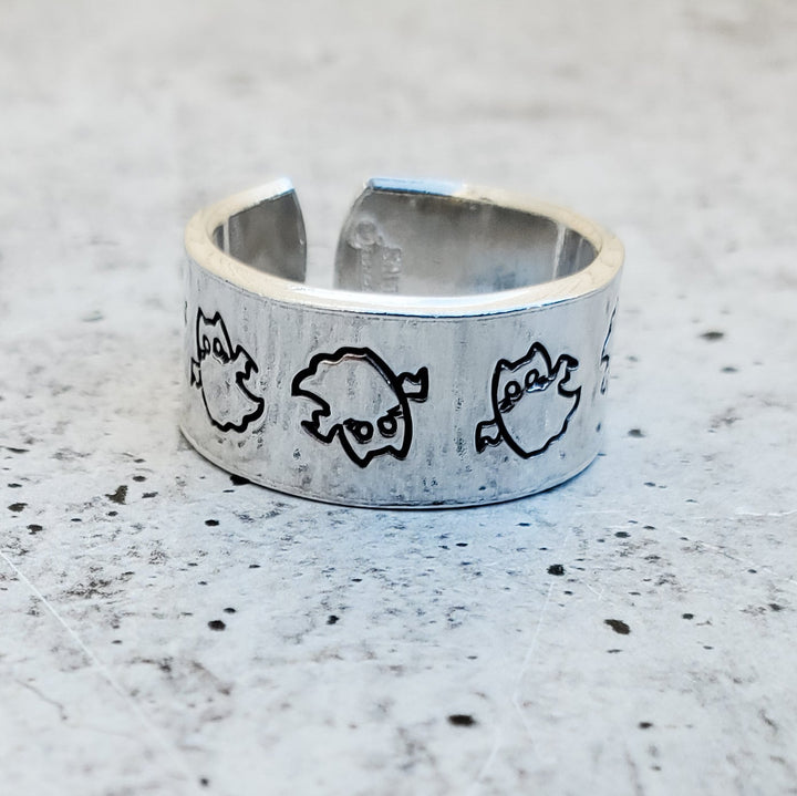 Ghost Cat Halloween Ring - Cute Kitty Ring for Spooky Season - Gender Neutral Cat Ghost Band Ring for Halloween Lover - Silver Ring for Fall