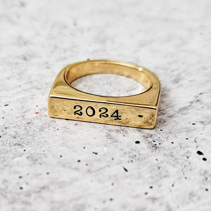 Class of 2024 Flat Top Gold Ring Salt and Sparkle